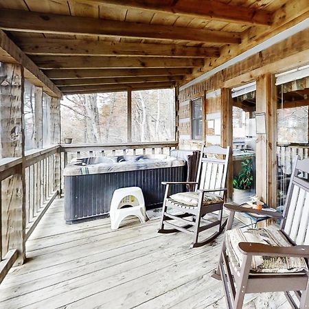 Misty View Cabin Hatchertown Экстерьер фото