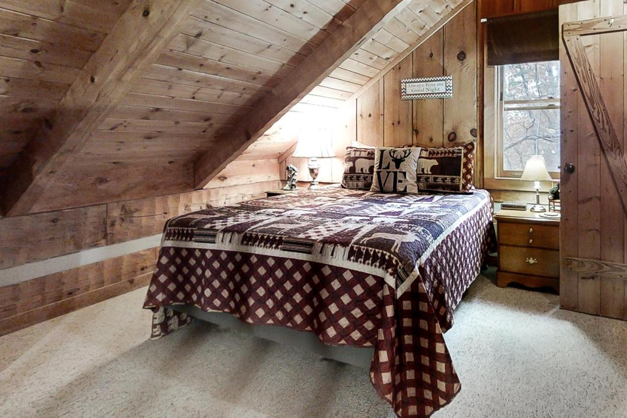 Misty View Cabin Hatchertown Экстерьер фото