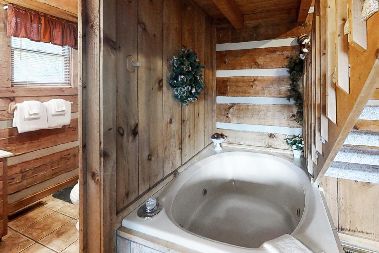 Misty View Cabin Hatchertown Экстерьер фото
